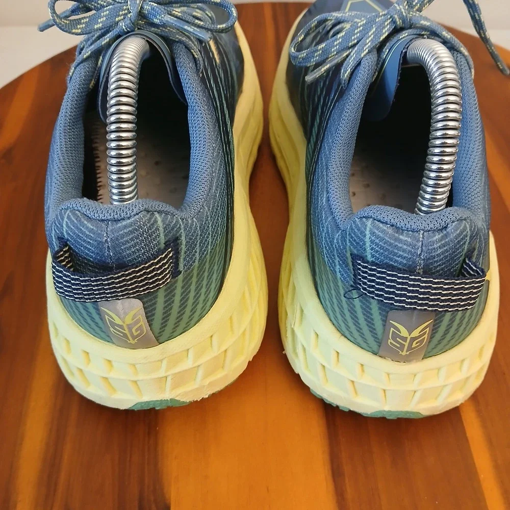 Hoka Speedgoat 4 Wide Womens 8 Blue Running Shoes Sneakers 1106529 PBLG